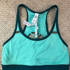 Lululemon womens size 6 teal sports bra